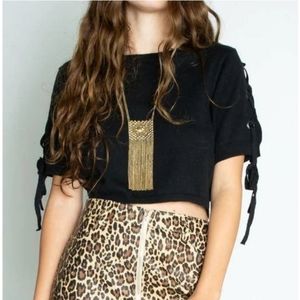 🍁MINK PINK Jullian Cropped Knit in Black